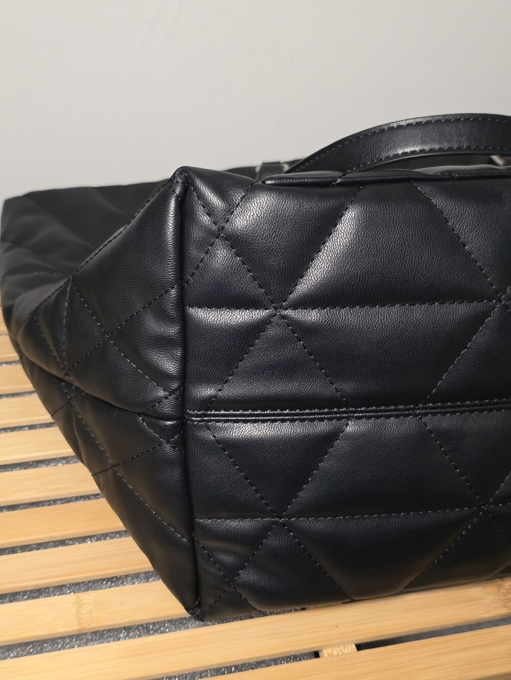 Steve Madden Blina Tote - Picture 11 of 14